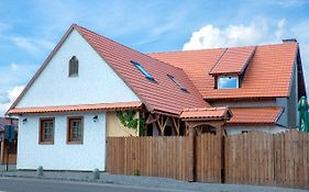 Pepi Vendégház - Casa de oaspeți Pepi